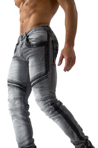 SHERMER S3 BIKER JEANS 定価¥44,000 Road Tested: The new Saint Engineered armored motorcycle